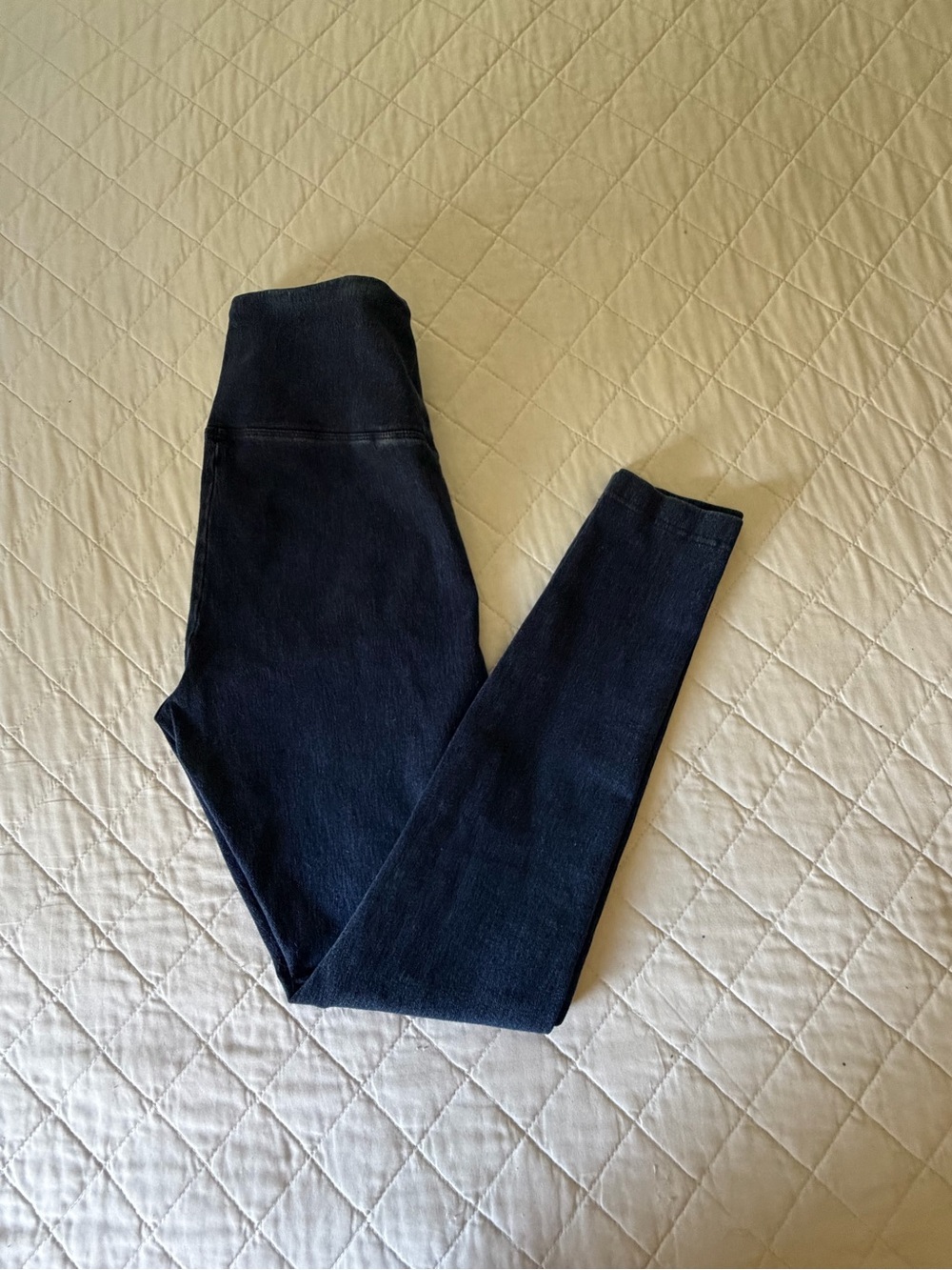 Women's High-Rise Dark Blue Skinny Jeans